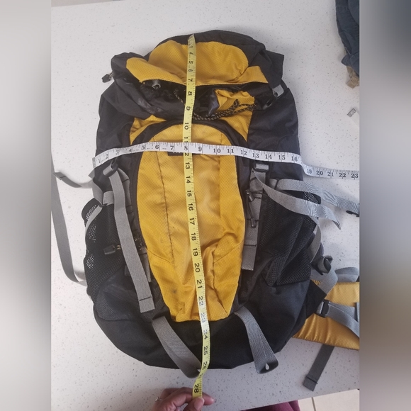 Millet Hiking Backpack Gold & Black - Picture 5 of 10